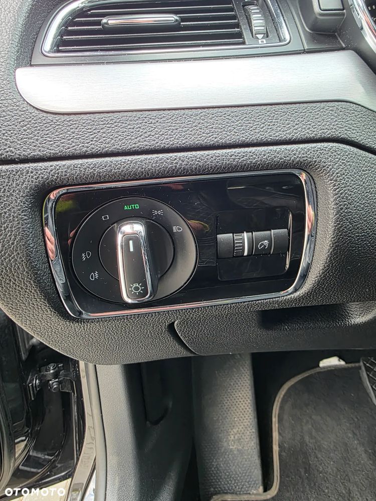 Skoda Superb - 16