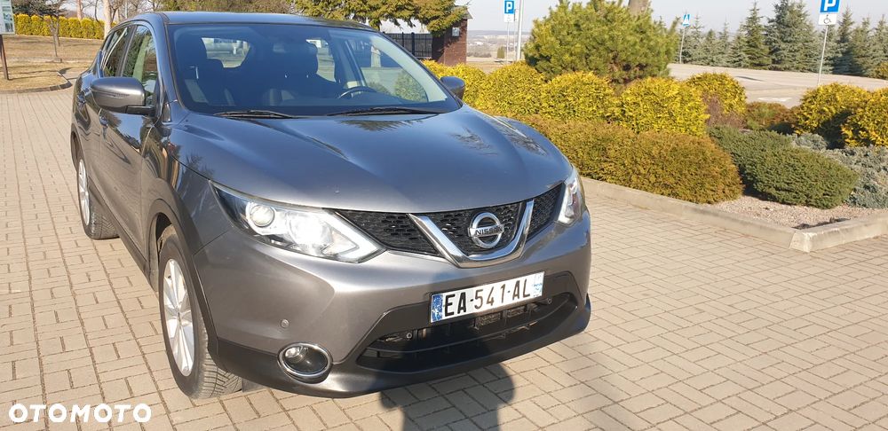 Nissan Qashqai 1.5 dCi DPF 360 - 11