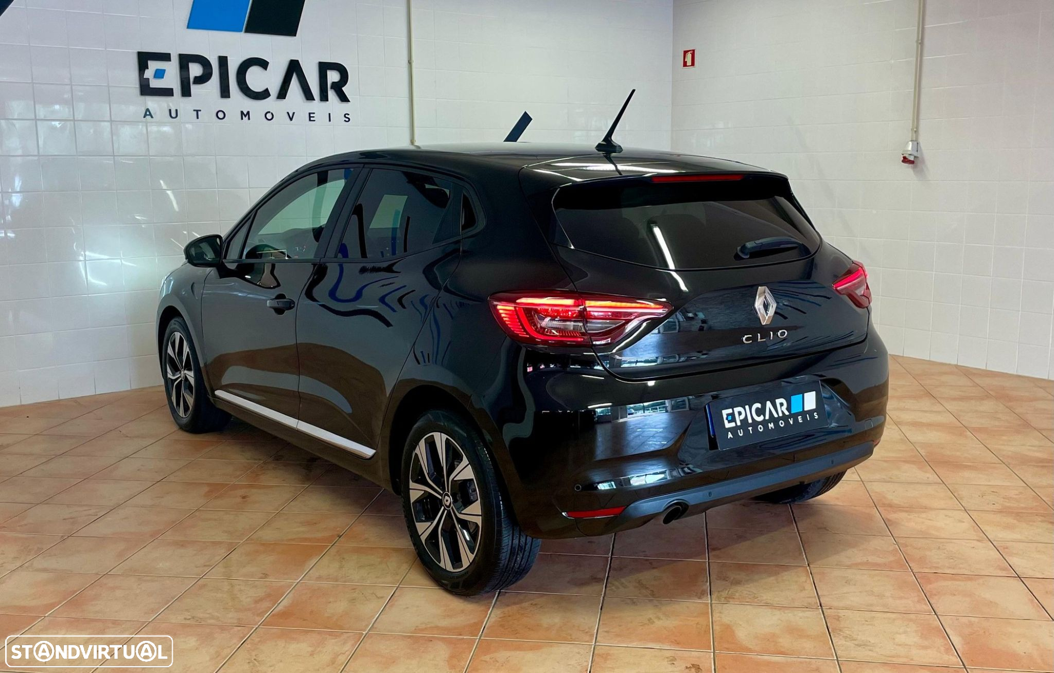 Renault Clio 1.5 Blue dCi Evolution - 11