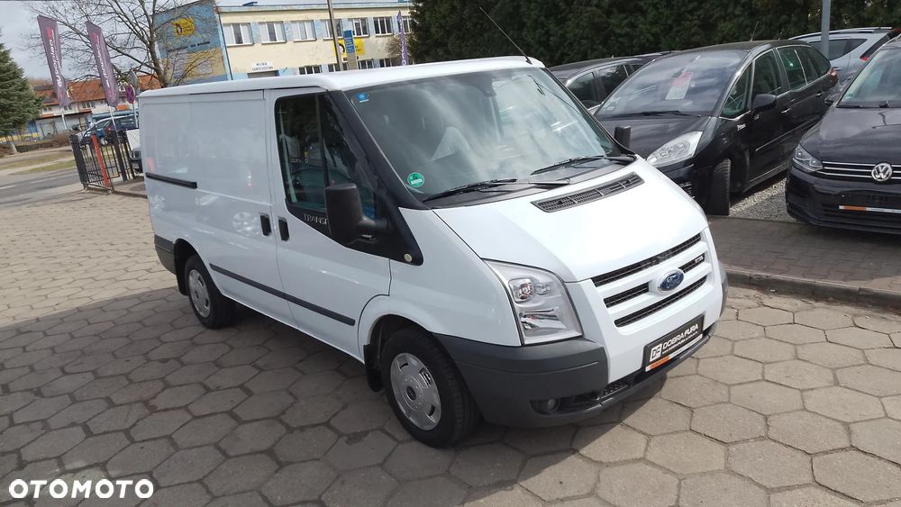 Ford Transit - 26