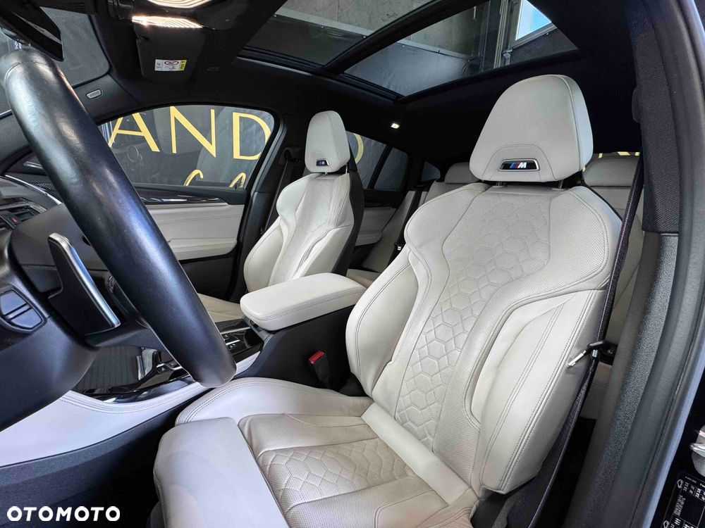 BMW X4 M Competition - 16