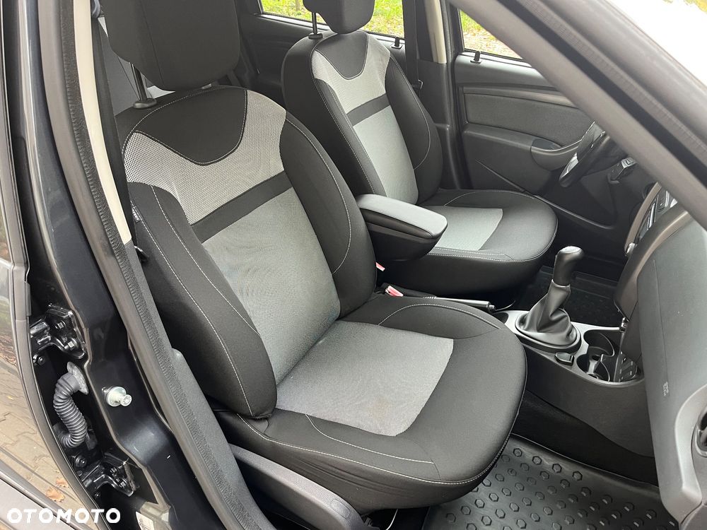 Dacia Duster 1.6 SCe Access S&S - 8