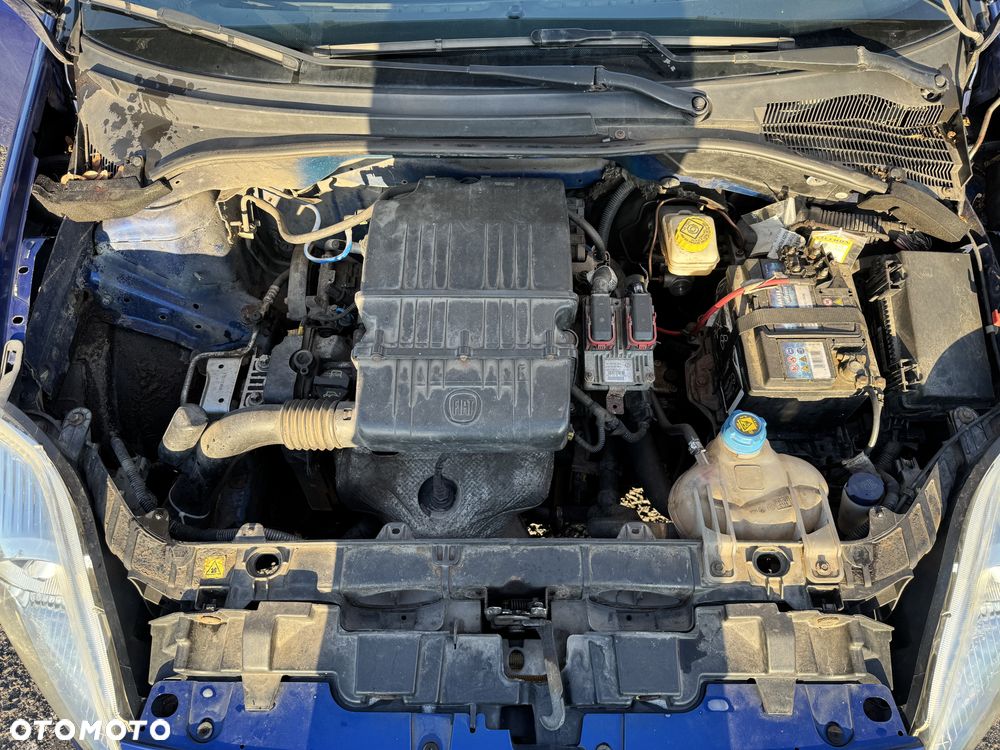 Fiat Grande Punto 1.4 8V Dynamic - 32
