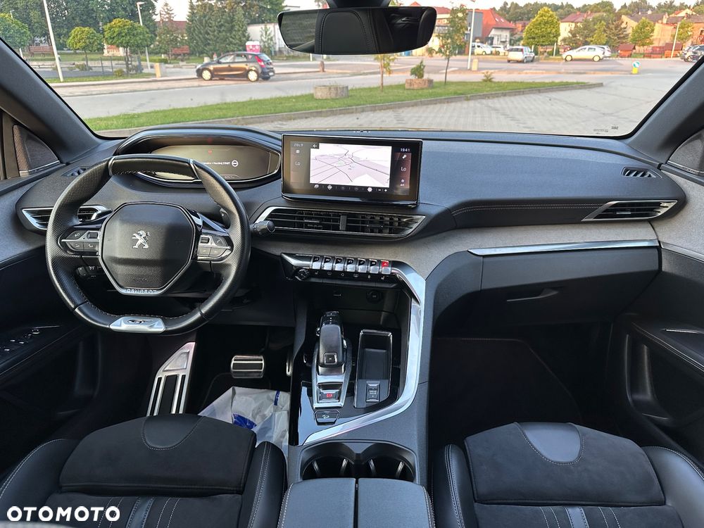 Peugeot 3008 1.5 BlueHDi GT S&S EAT8 - 8