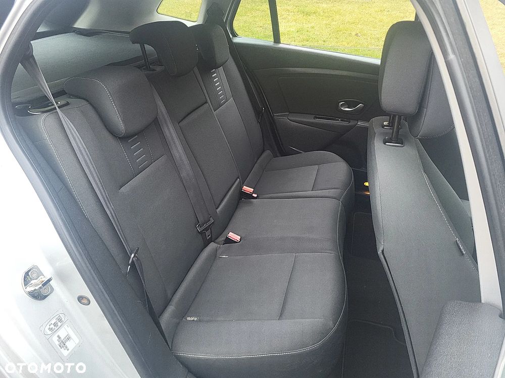 Renault Megane 1.5 dCi Privilege - 38