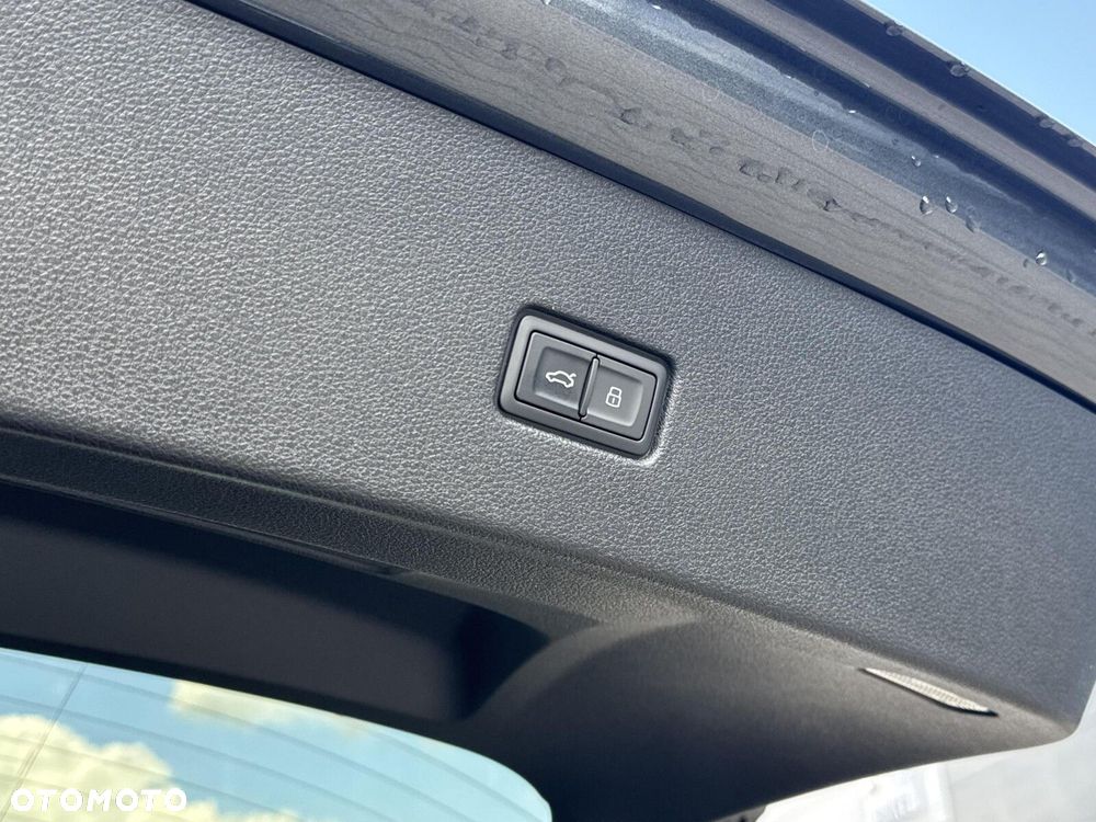 Audi Q8 50 TDI mHEV Quattro Tiptronic - 33