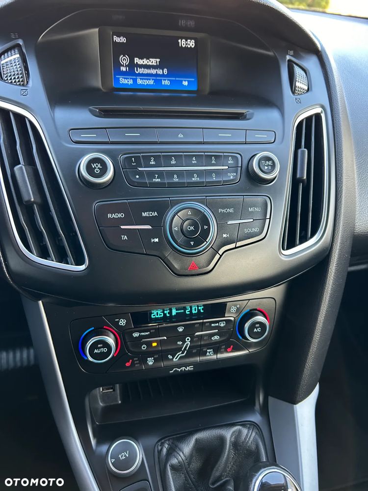 Ford Focus Turnier 1.0 EcoBoost Start-Stopp-System COOL&CONNECT - 33