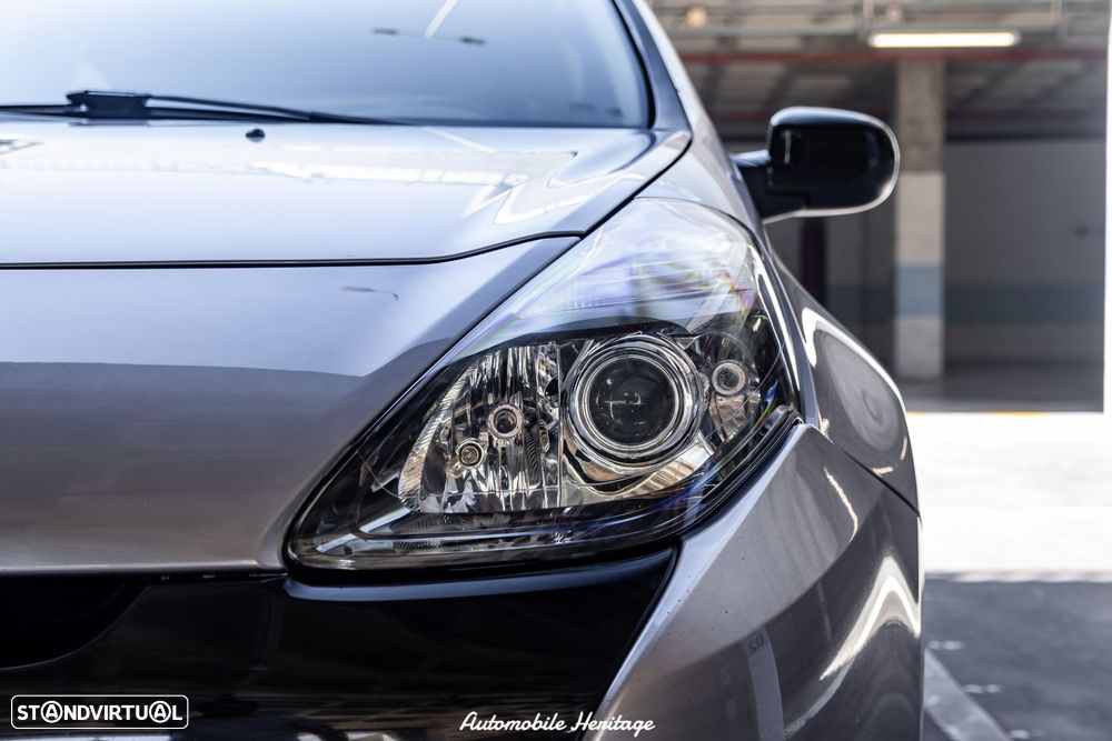Renault Clio 2.0 16V RS - 9