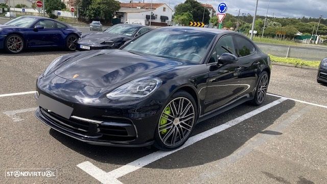 Porsche Panamera 4 E-Hybrid - 1
