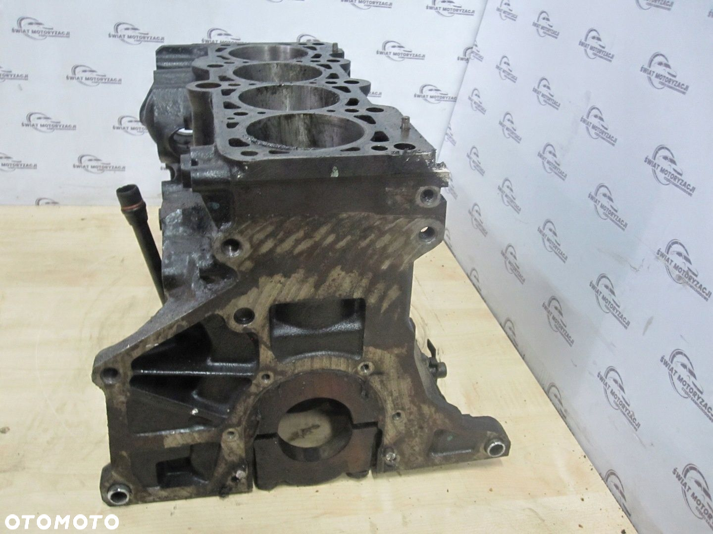 Audi TT 1.8 T 06r. 190KM BVR Blok nominalny 06A021C - 2
