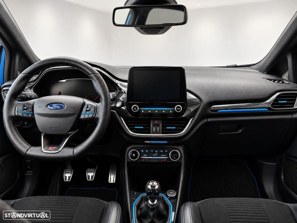 Ford Fiesta 1.5 EcoBoost ST - 35