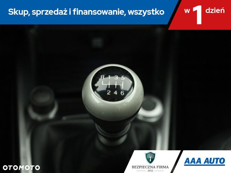 SsangYong/KGM Tivoli Grand - 17