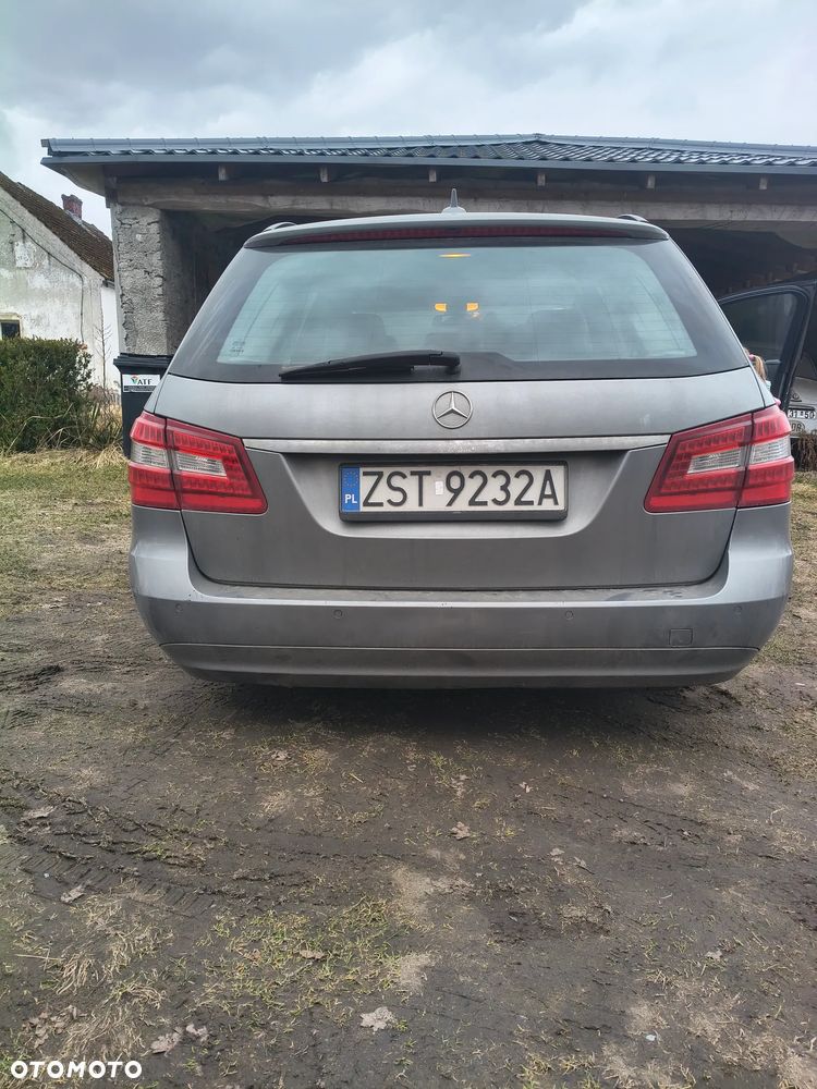 Mercedes-Benz Klasa E - 2