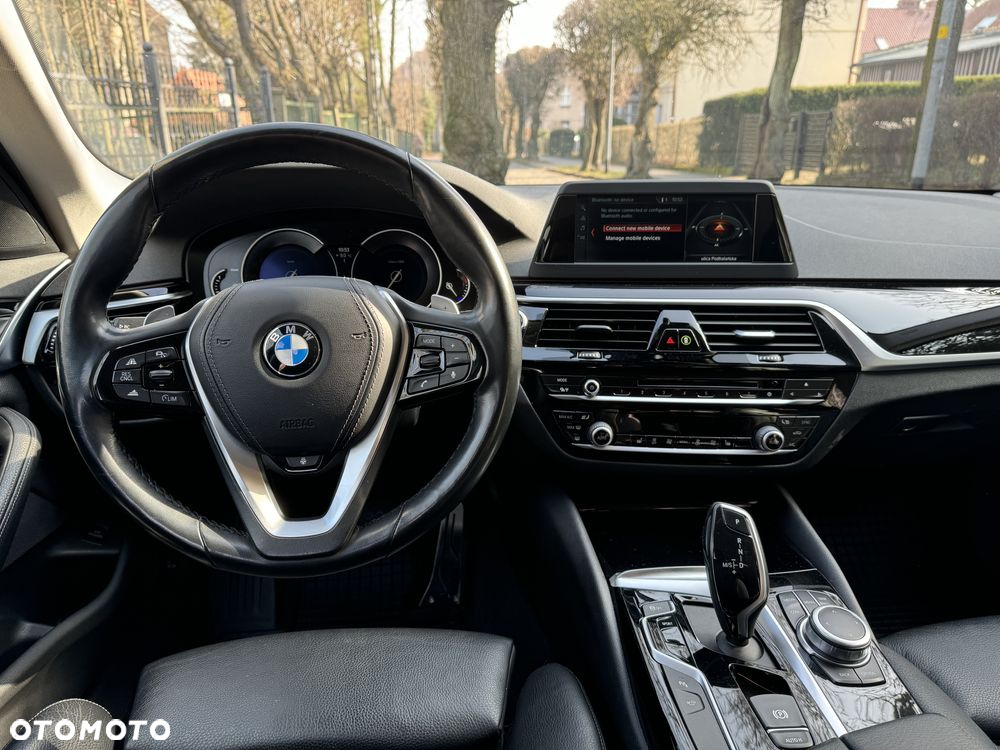 BMW Seria 5 520d xDrive Luxury Line - 15
