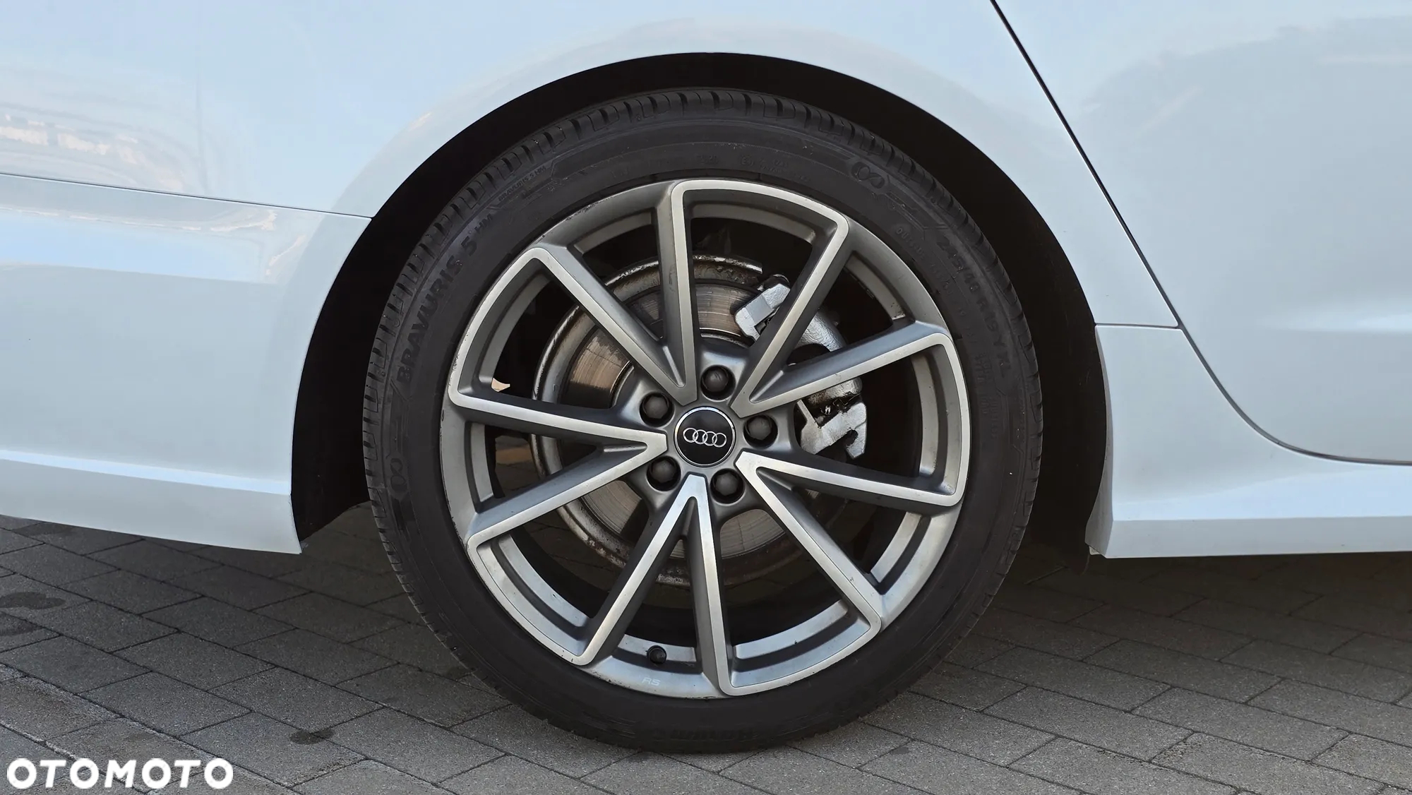 Audi A6 2.0 TDI ultra S tronic - 15