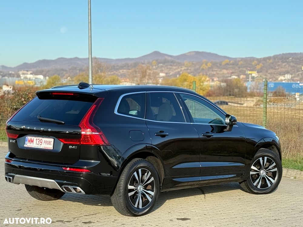 Volvo XC 60 B4 D AWD Geartronic Momentum Pro - 6