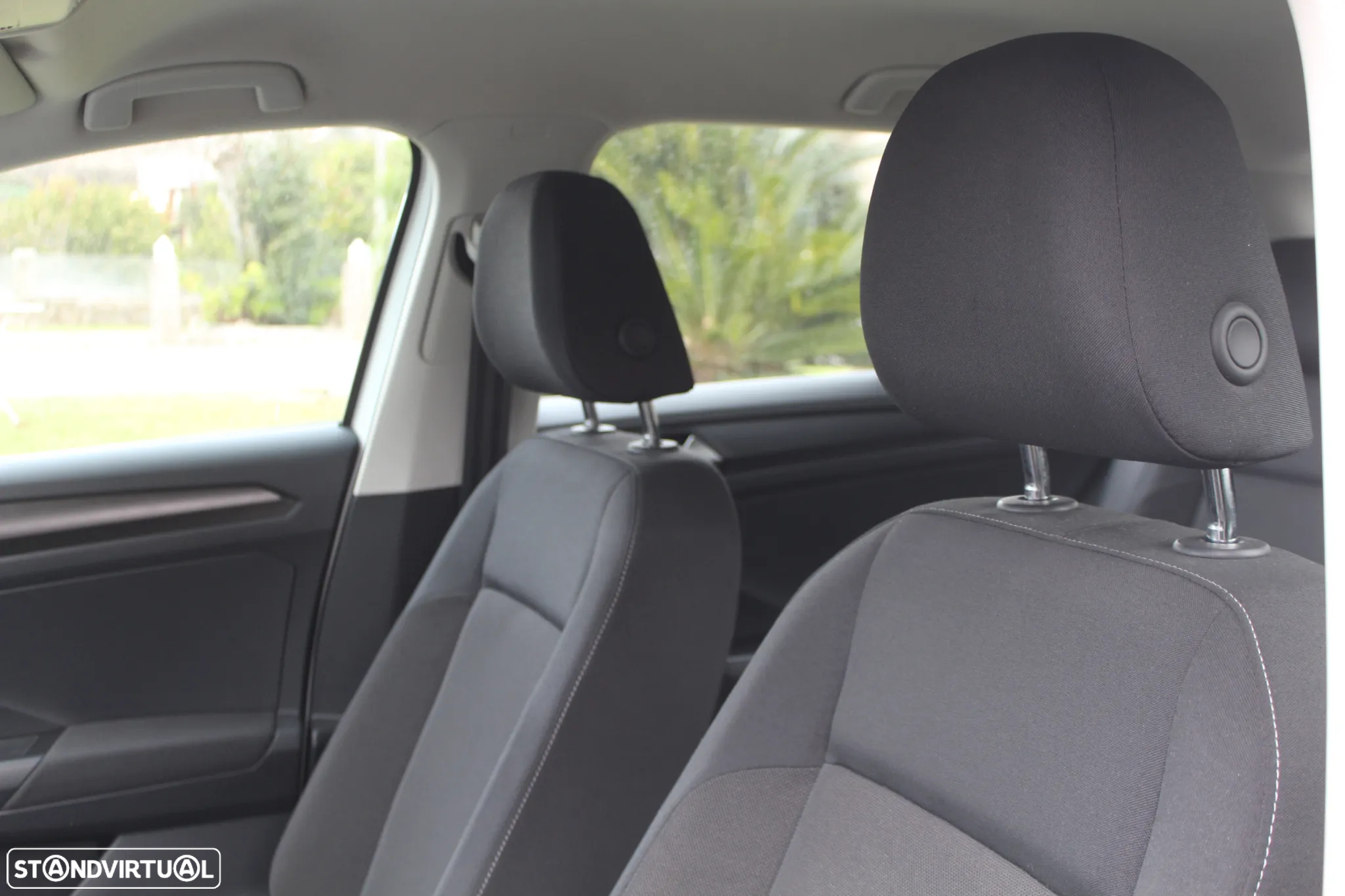 VW T-Roc 1.5 TSI Beats - 12