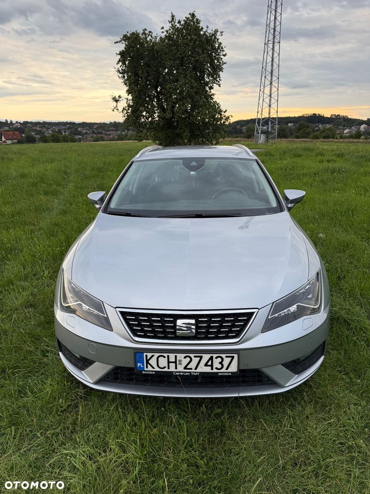 Seat Leon 1.5 eTSI Xcellence DSG - 2