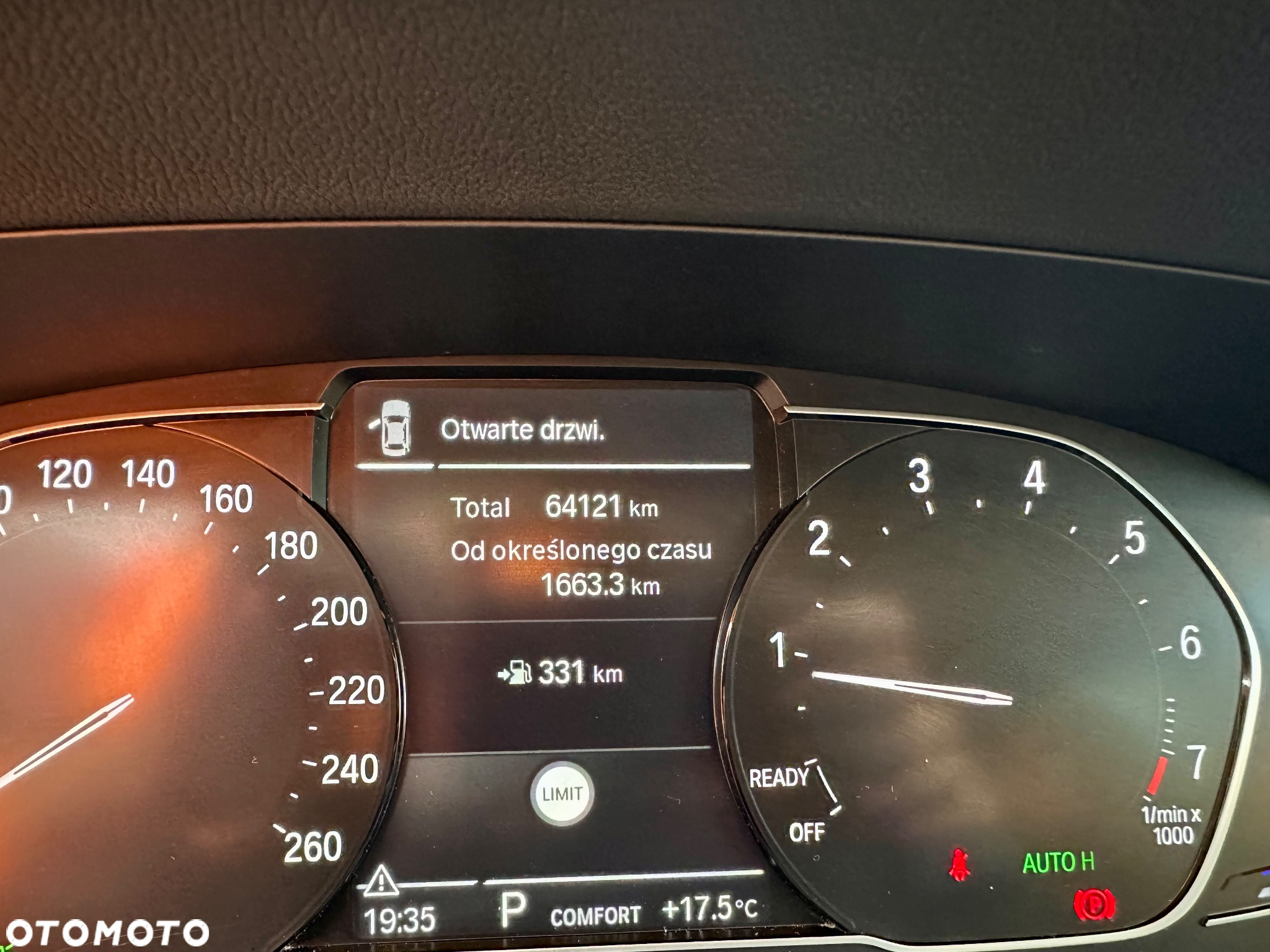 BMW Seria 3 330i xDrive Advantage - 14