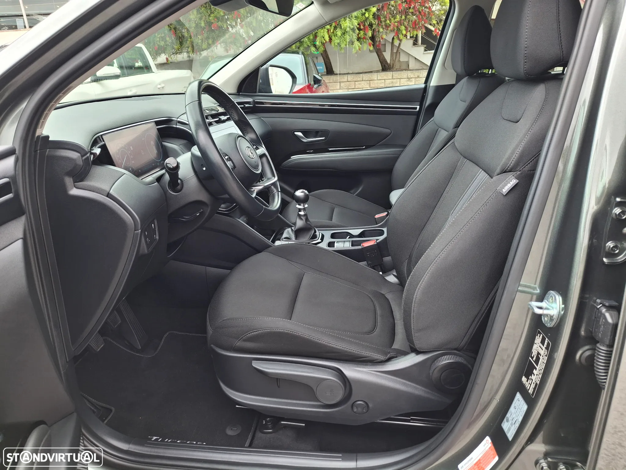 Hyundai Tucson 1.6 CRDi Premium - 10