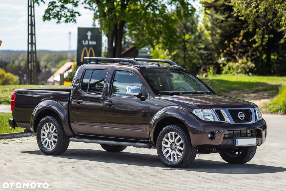 Nissan Navara 3.0 D V6 Platinum Long EU5 - 7