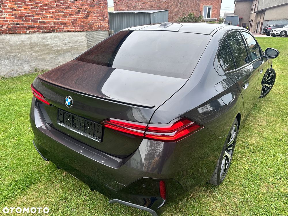BMW Seria 5 - 10