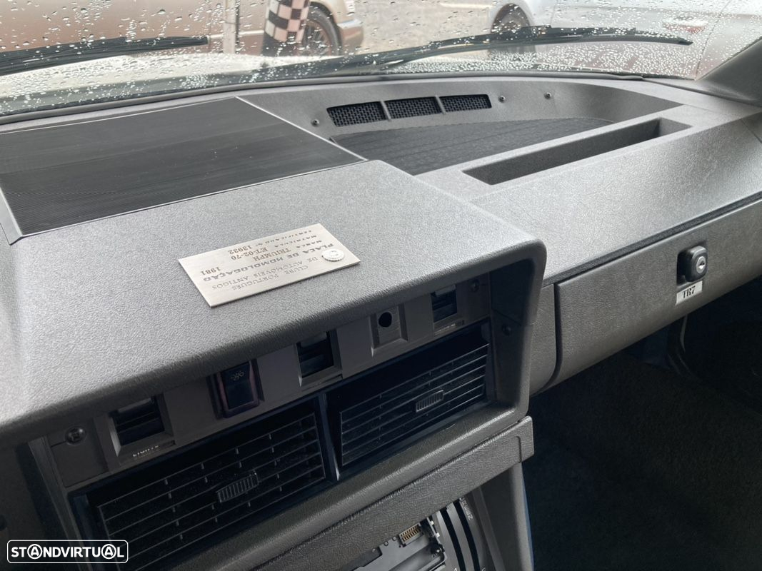 Triumph TR7 - 24