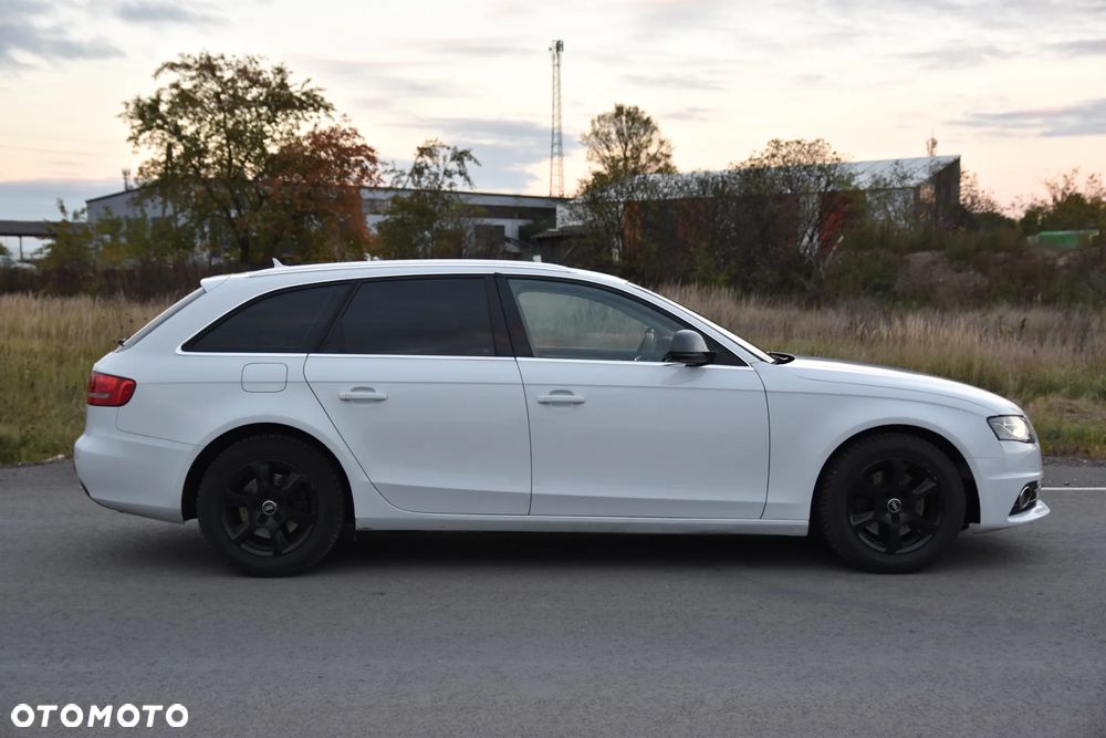 Audi A4 Avant 2.0 TDI DPF Attraction - 6