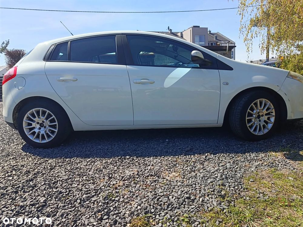 Fiat Bravo 1.4 T-JET 16V Street - 5