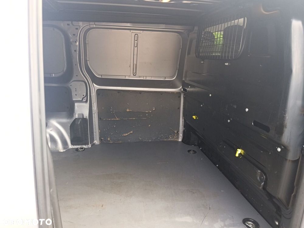 Toyota PROACE - 13
