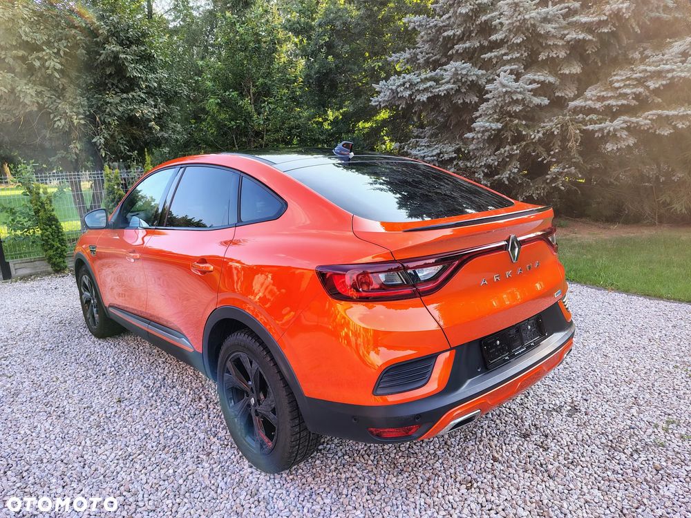 Renault Arkana E-TECH 145 R.S.LINE - 9