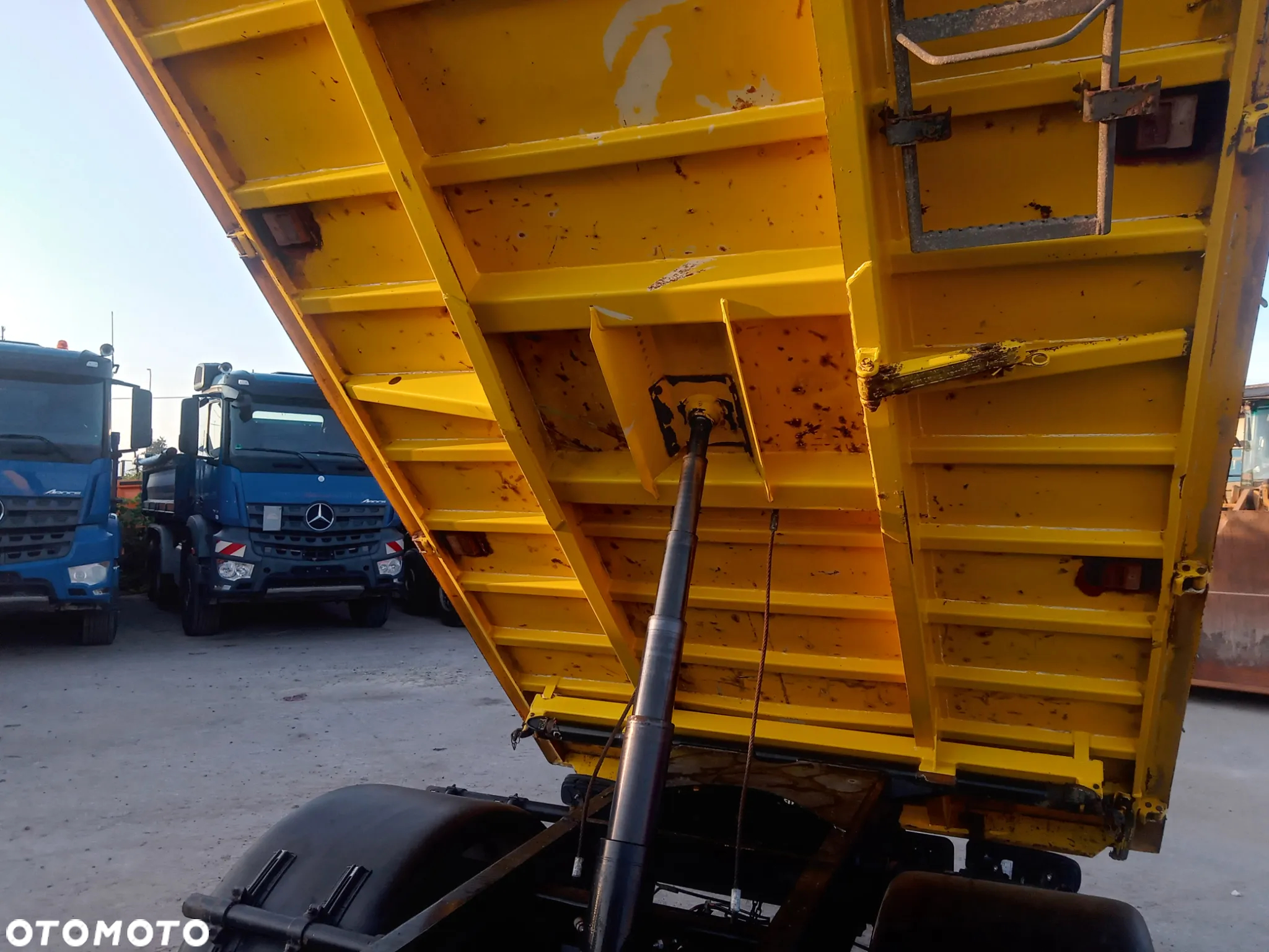 Mitsubishi Canter 7500 Dmc z Niemiec - 9