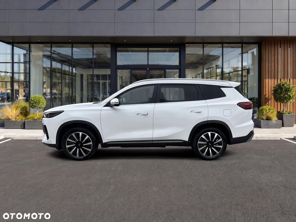 Chery Tiggo 8 1.5 T-GDI Super Hybrid Comfort DCT - 9