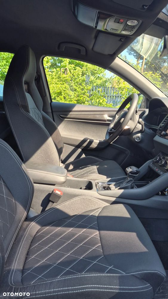 Skoda Karoq 1.5 TSI ACT Sportline DSG - 6