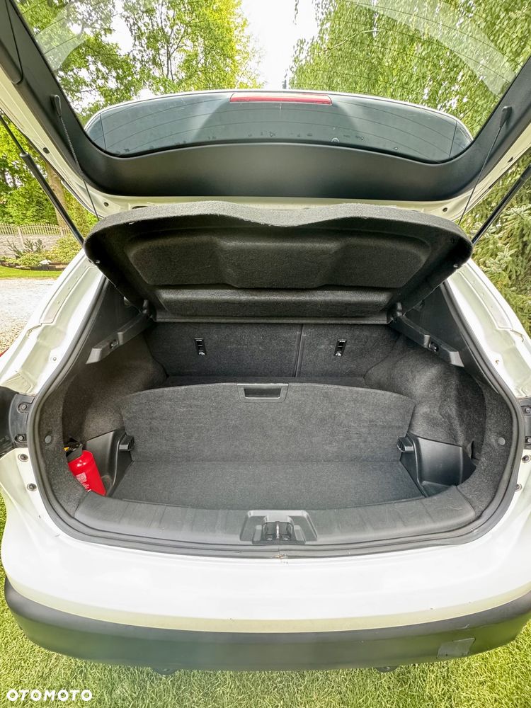 Nissan Qashqai 1.5 dCi Tekna - 6