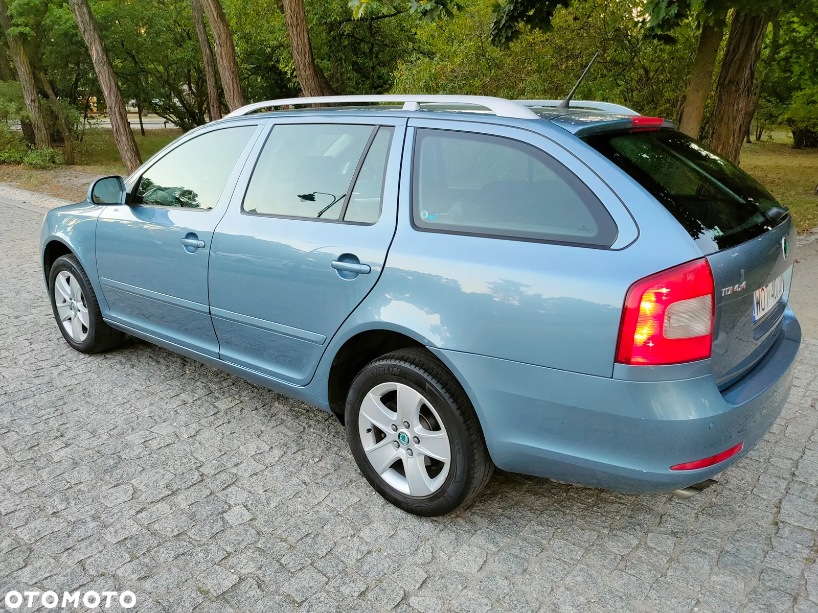 Skoda Octavia 2.0 TDI DPF 4x4 Elegance - 21