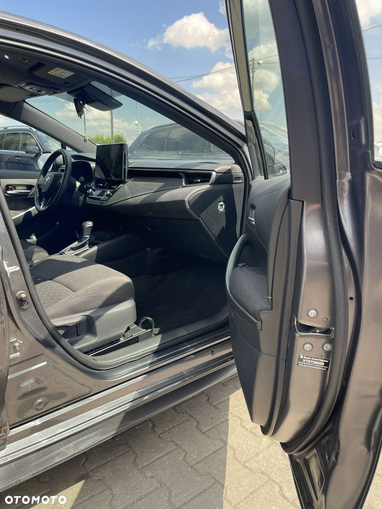 Toyota Corolla 1.8 Hybrid Comfort - 8