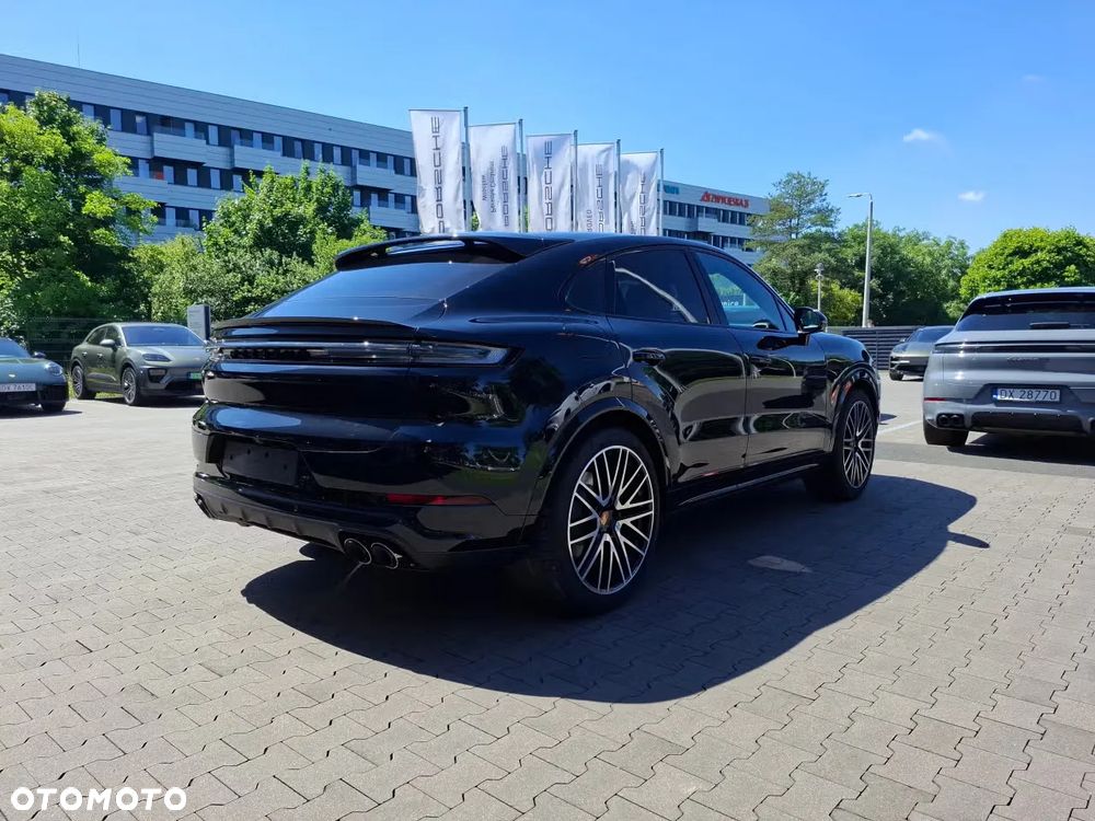Porsche Cayenne E-Hybrid PHEV Black Edition - 8