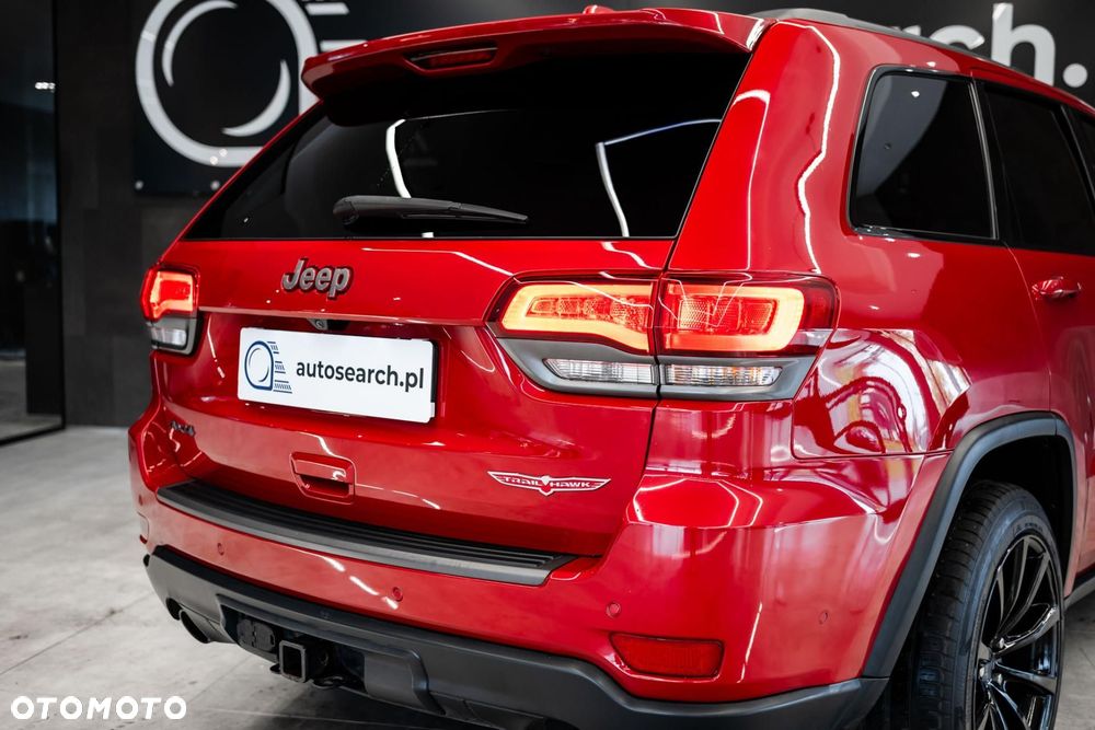 Jeep Grand Cherokee - 39