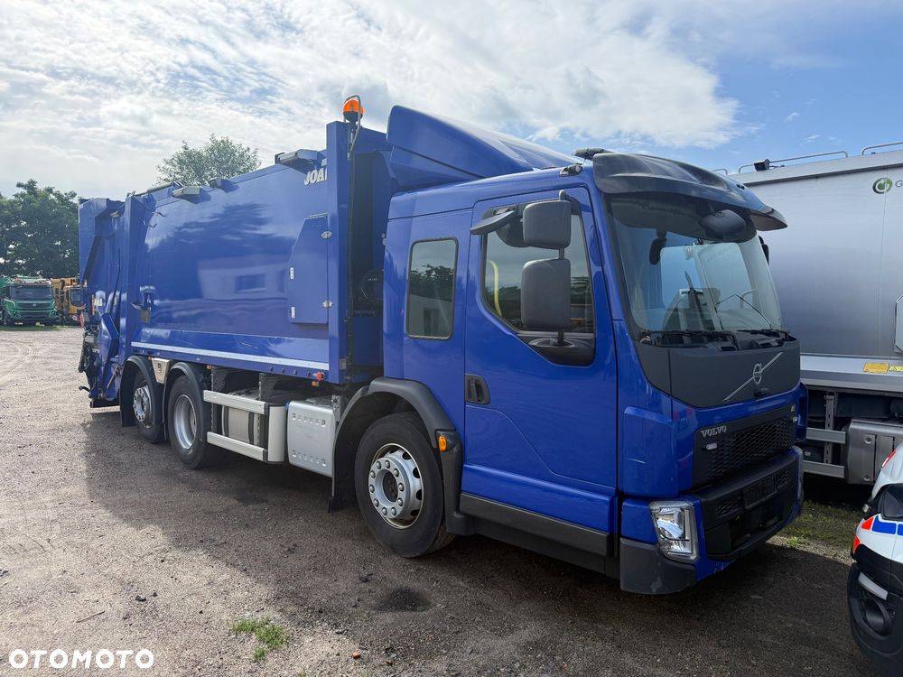 Volvo FE320 19m3 JOAB 2 komory jak nowy 6x2 - 25