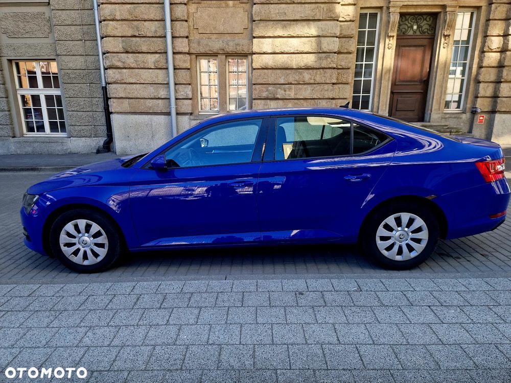 Skoda Superb 1.5 TSI ACT Active DSG - 2