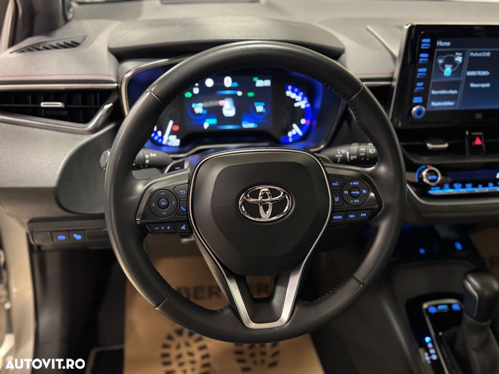 Toyota Corolla - 15