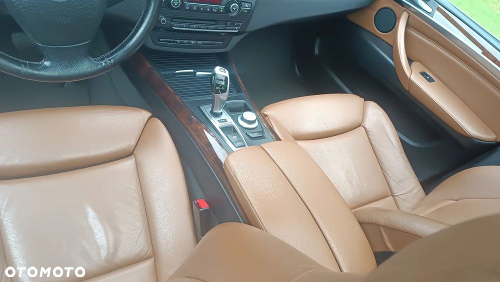 BMW X5 3.0sd xDrive - 28