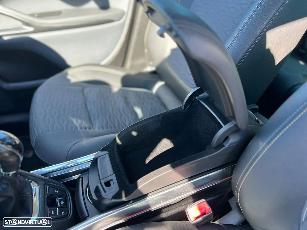 Opel Zafira 1.6 CDTi Cosmo - 24