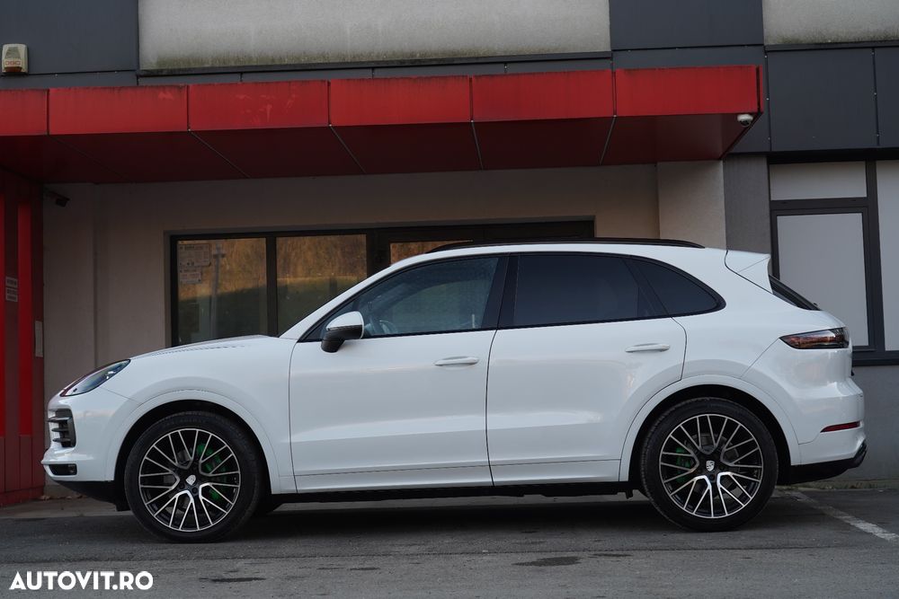 Porsche Cayenne Coupe Standard - 19
