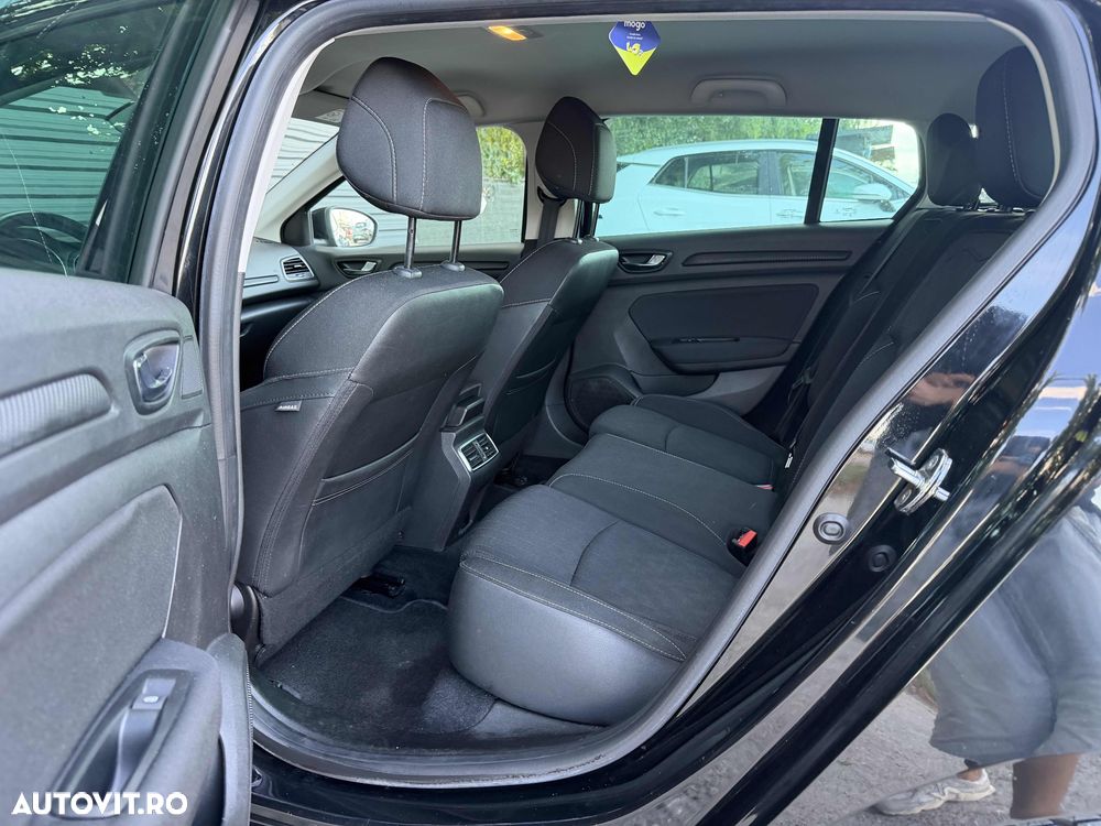 Renault Megane TCe GPF Limited - 30