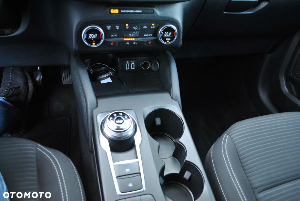 Ford Kuga 2.0 EcoBlue 4x4 TITANIUM - 18