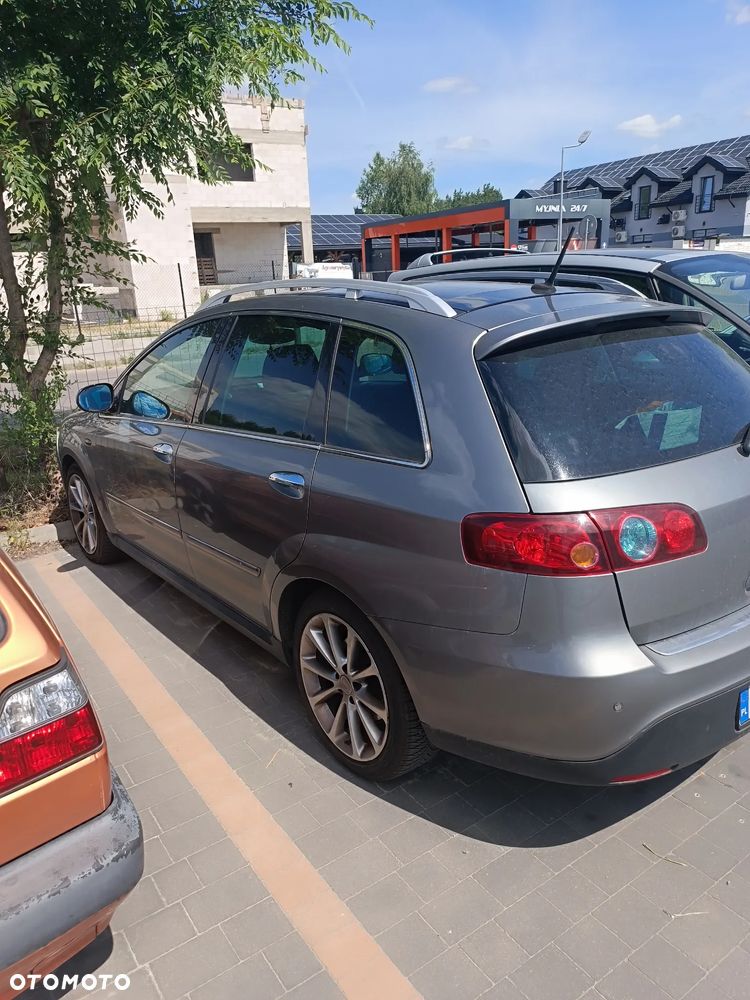 Fiat Croma 2.4 JTD Emotion - 7