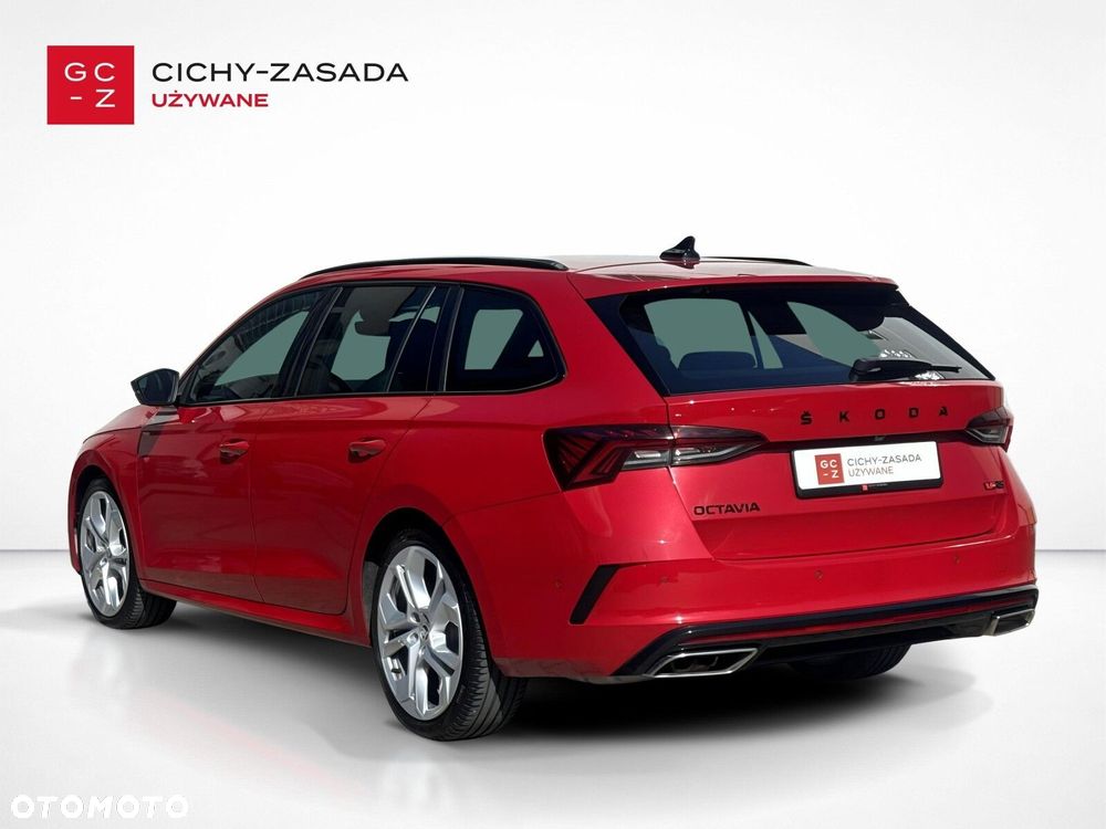 Skoda Octavia 2.0 TDI 4x4 RS DSG - 3