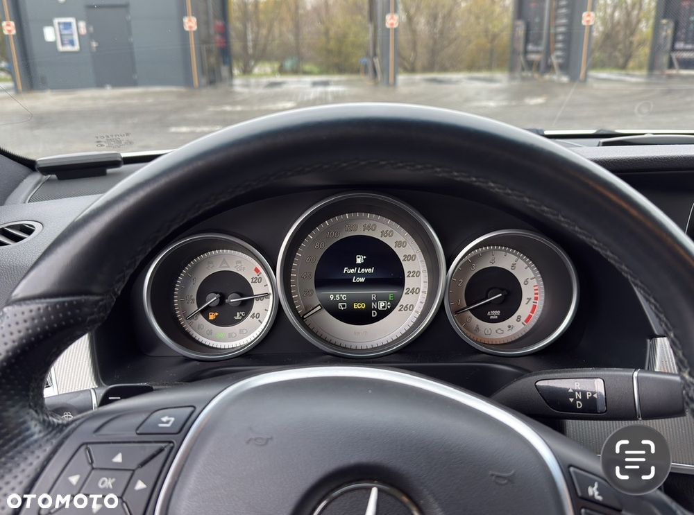 Mercedes-Benz Klasa E - 16